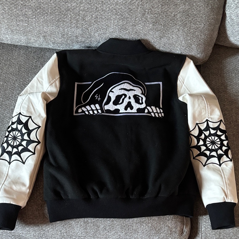 Men's Black and White Skull Bomber Jacket